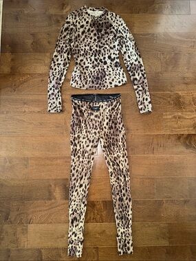 Dolce&Gabbana X SKIMS LONG SLEEVE T-SHIRT + COTTON RIB LEGGING LEOPARD SMALL